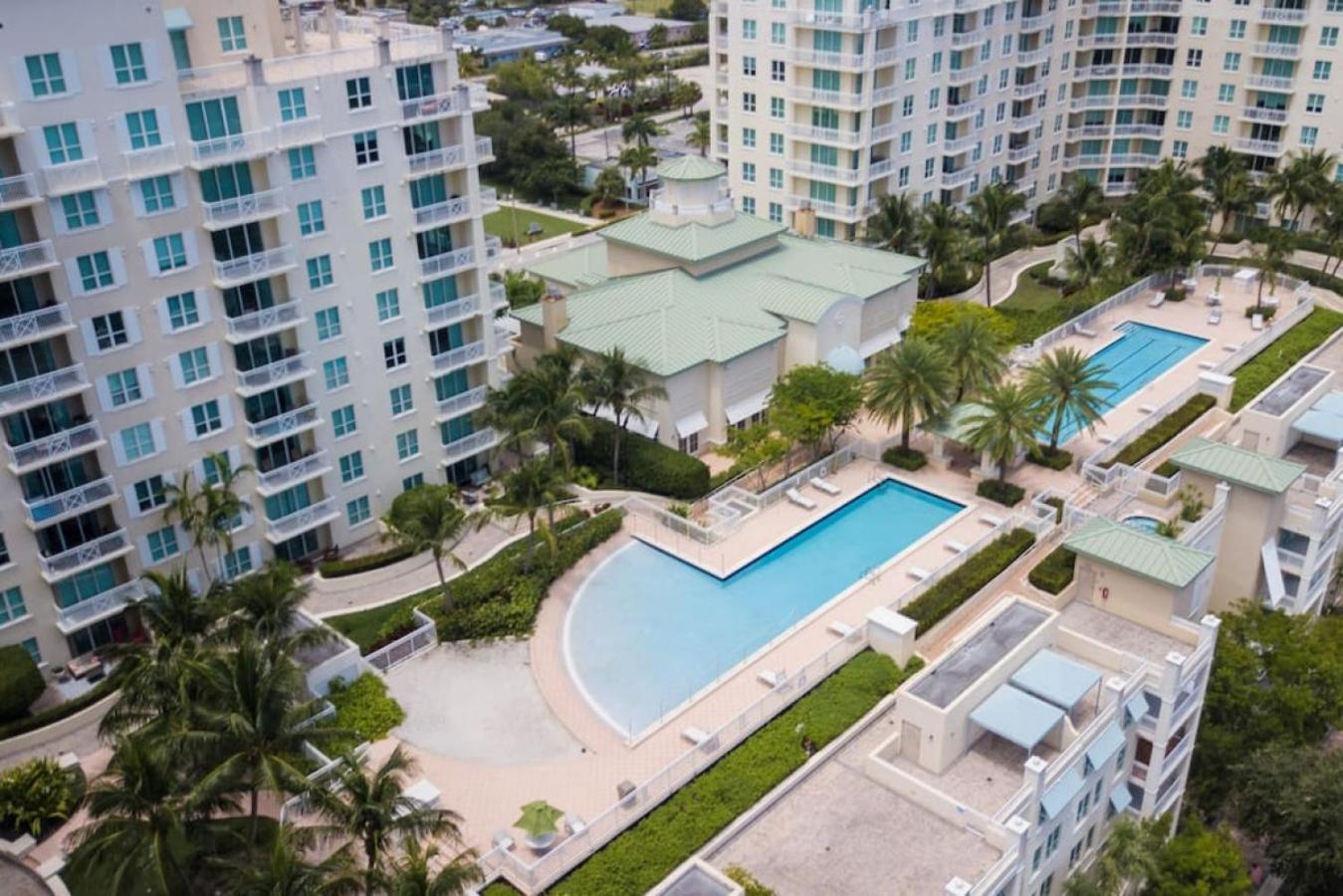 1Br Rooftop Pool-10 Min Walk To Beach Бойнтън Бийч Екстериор снимка